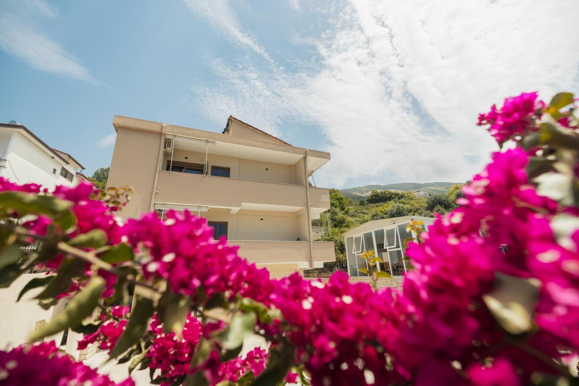 Voyage Villa วญอเรอ ภายนอก รูปภาพ