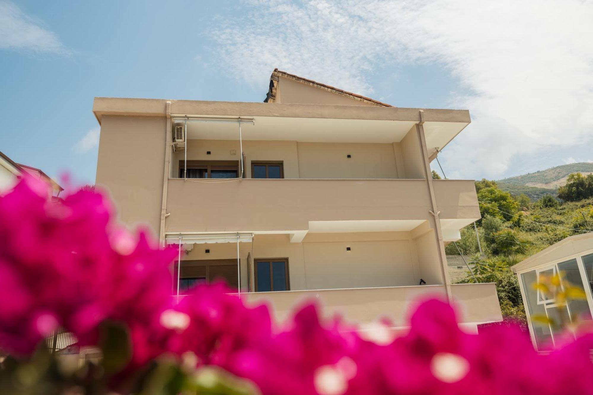 Voyage Villa วญอเรอ ภายนอก รูปภาพ